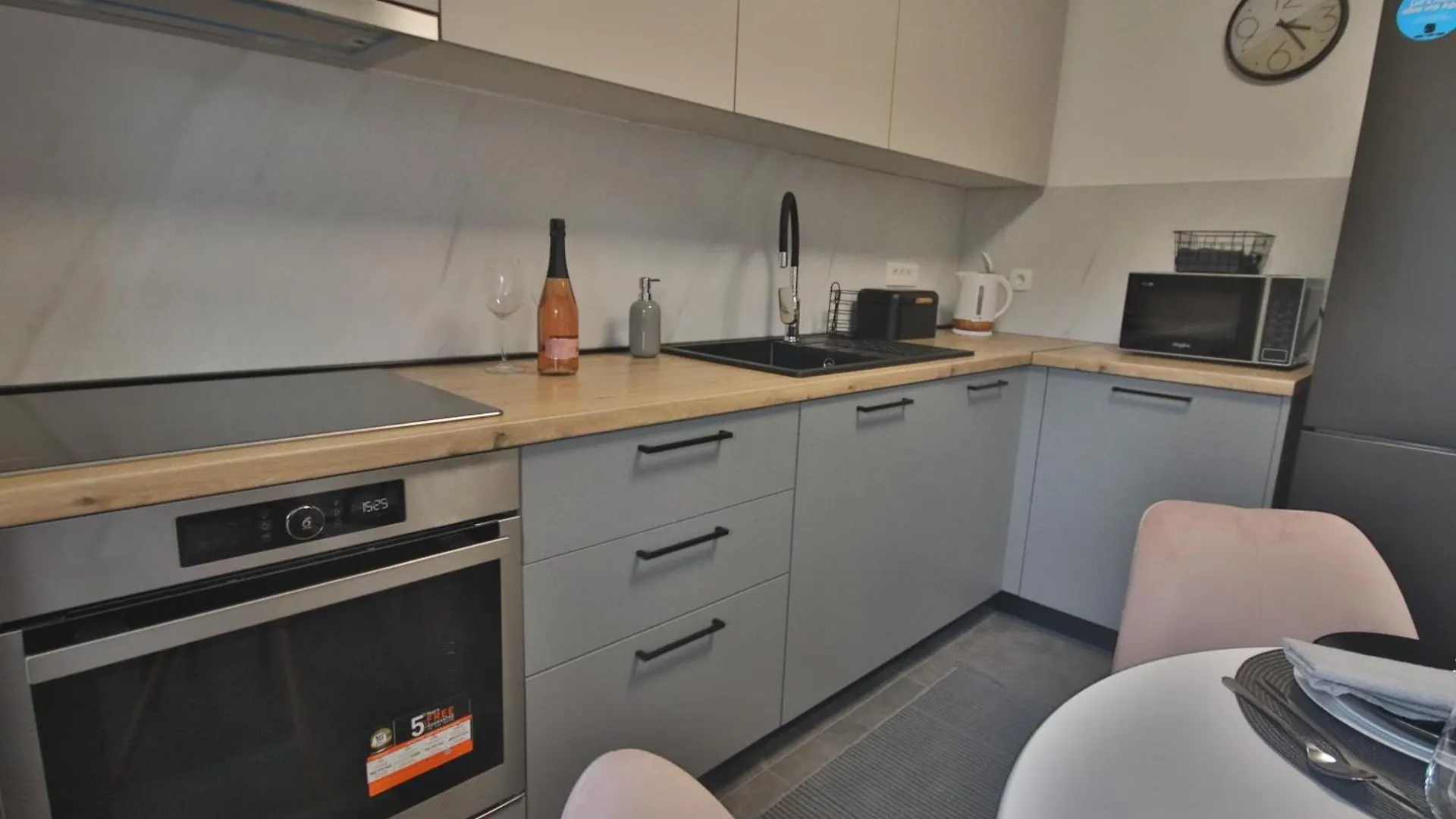 Apartment Apartman Marla Rijeka